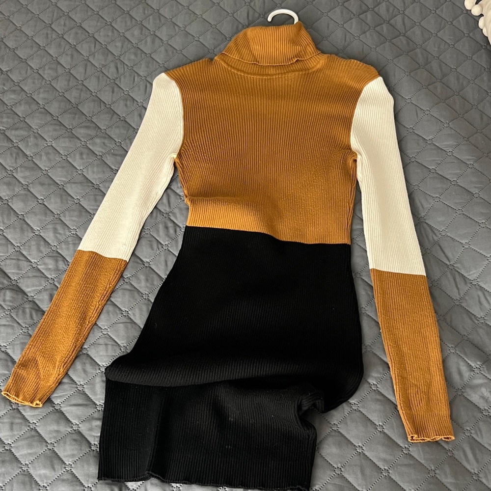 Fashion Nova Ribbed Turtleneck Sweater-dress in Tan